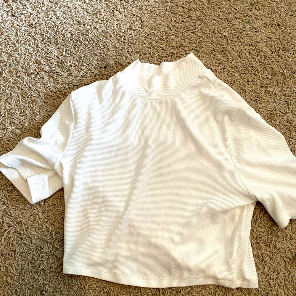 mock neck tight crop top